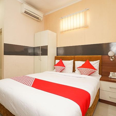 Oyo 450 Semampir Residence Surabaja Exteriér fotografie