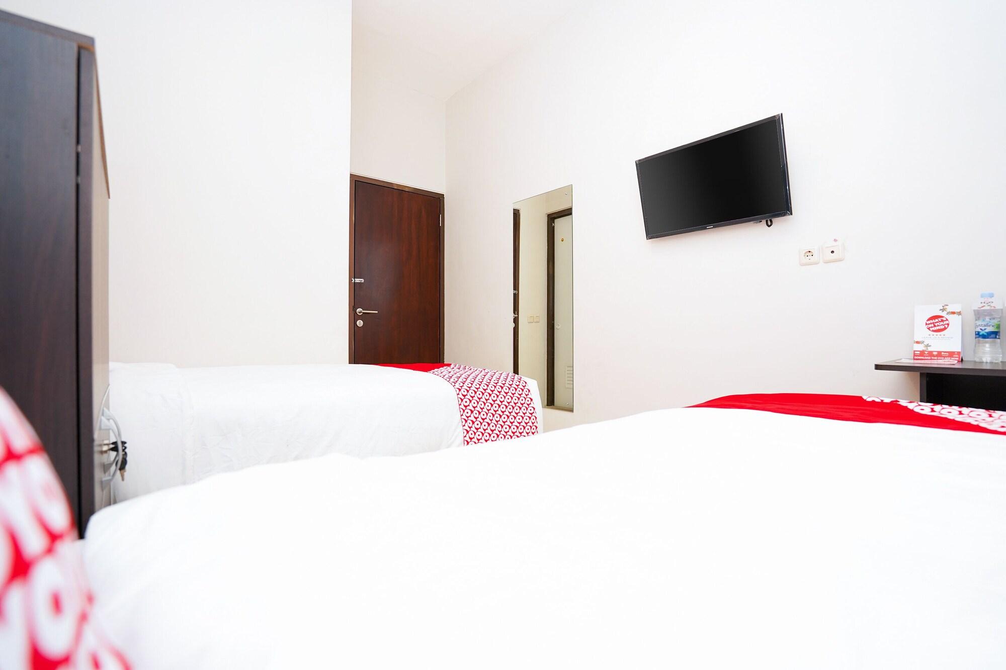 Oyo 450 Semampir Residence Surabaja Exteriér fotografie