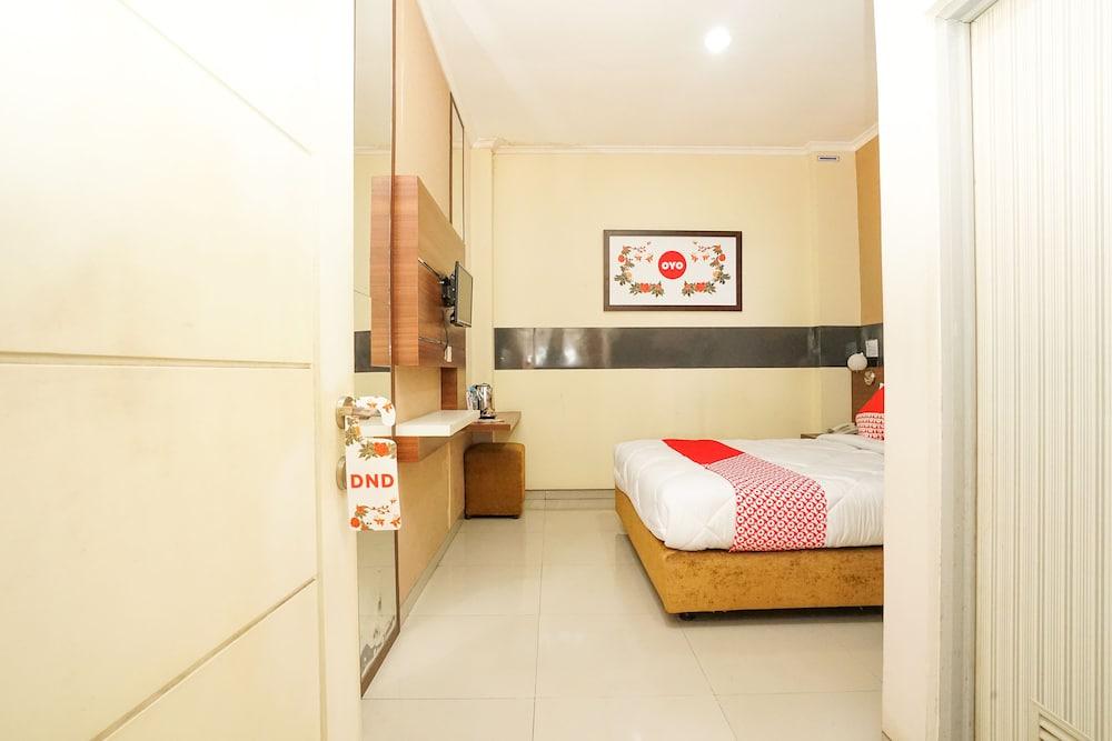 Oyo 450 Semampir Residence Surabaja Exteriér fotografie