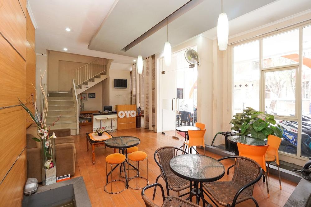 Oyo 450 Semampir Residence Surabaja Exteriér fotografie