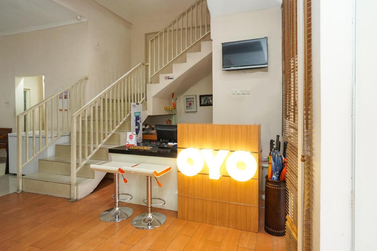 Oyo 450 Semampir Residence Surabaja Exteriér fotografie