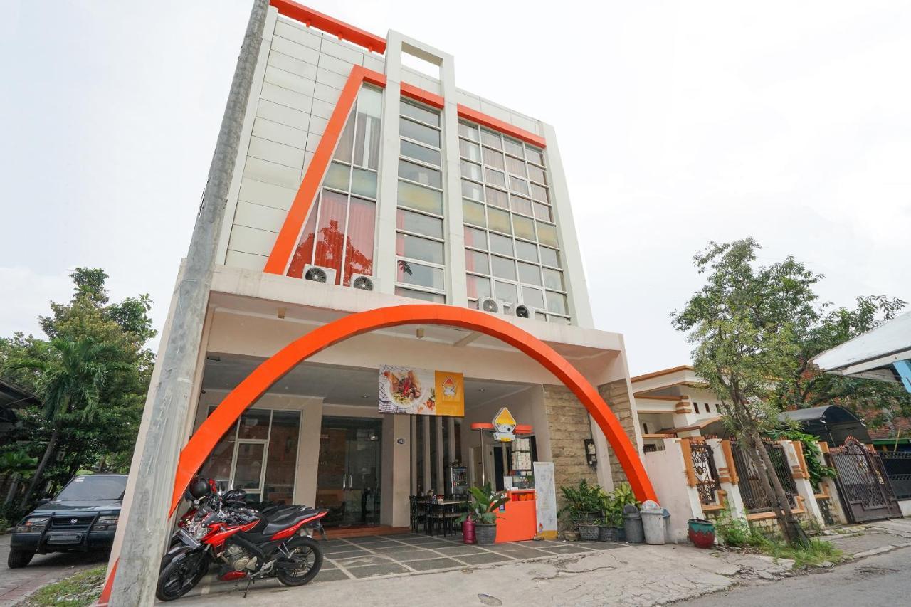 Oyo 450 Semampir Residence Surabaja Exteriér fotografie
