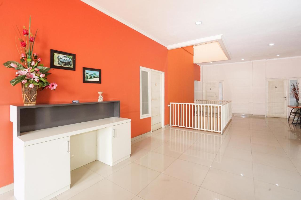 Oyo 450 Semampir Residence Surabaja Exteriér fotografie